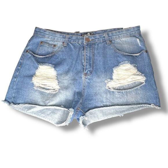 Boohoo High Rise Destroyed Raw Hem Denim Jean Shorts Size 14 - Picture 2 of 6